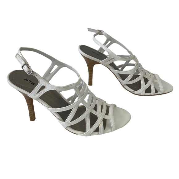 Apt 9 White heel - Picture 2 of 5